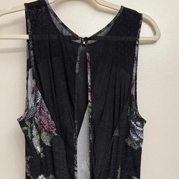 Lululemon Athletica Black Floral Jumpsuit Size 8 - Picture 5 of 7